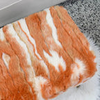 Soft Faux Fur Ottoman Bench Seat, Fuzzy Entryway Stool, 150 LBS Capacity, Modern Accent Seating for Bedroom Living Room